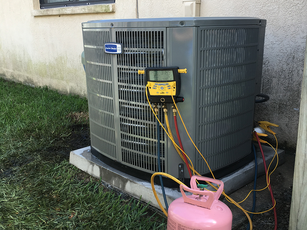 Checking R410A Refrigerant Level Bloomingdale Air